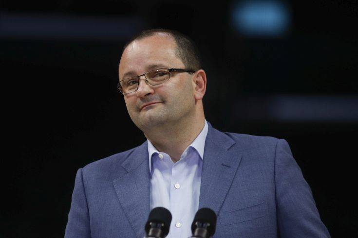 Έφυγε από την ζωή ο γενικός γραμματέας της FIBA, Πάτρικ Μπάουμαν