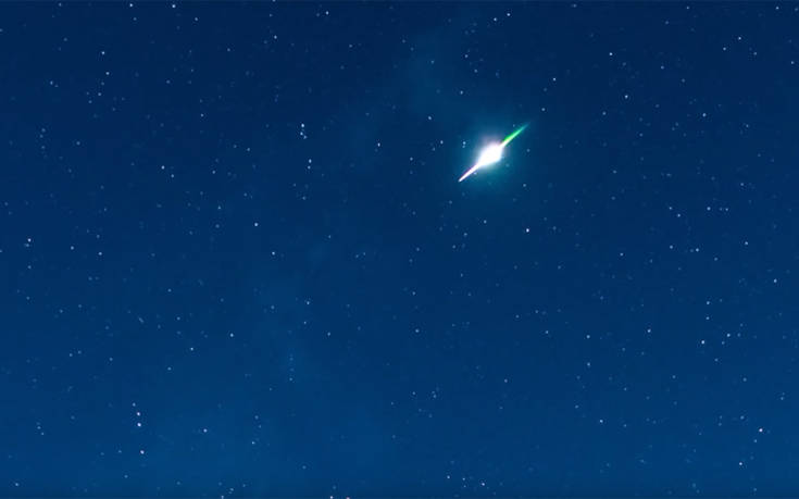 Απίθανο βίντεο πιάνει έκρηξη μετεωρίτη