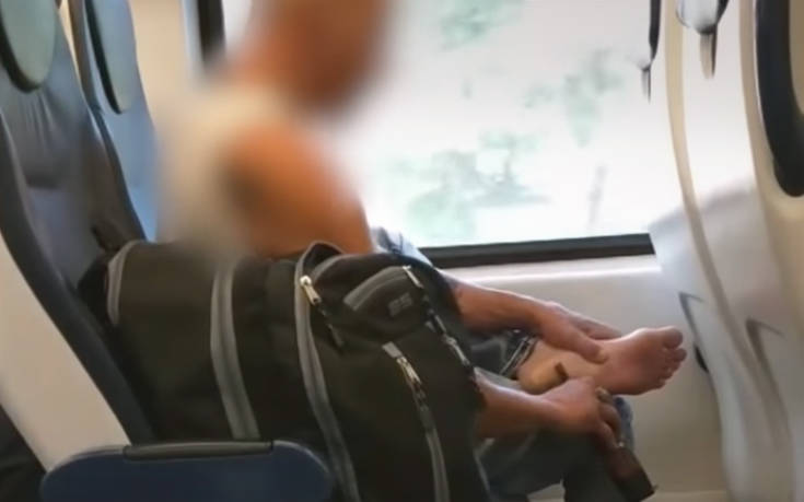 Αηδίασε με αυτό που έκανε συνεπιβάτης στο τρένο και το κατέγραψε σε βίντεο