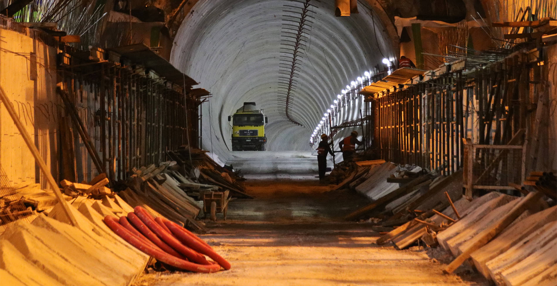 Έτσι είναι ο υπόγειος κόσμος του μετρό που επεκτείνεται κάτω από τα πόδια μας