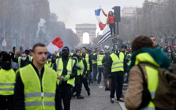 Μετά τη Γαλλία και στο Βέλγιο το κίνημα διαμαρτυρίας των «κίτρινων γιλέκων»