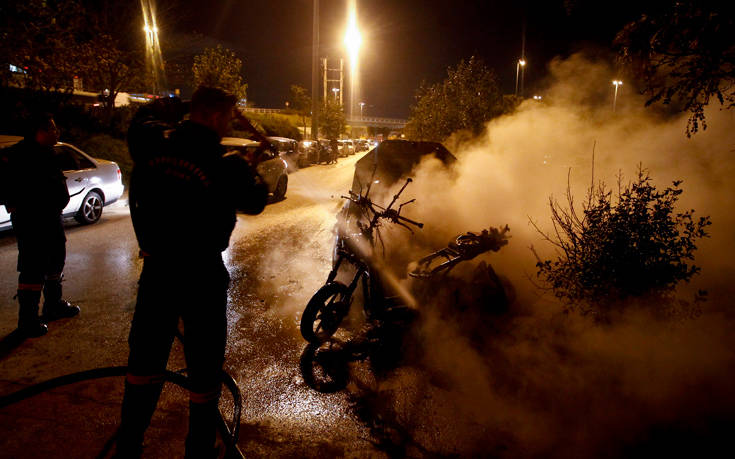 Δεκάδες συλλήψεις οπαδών πριν τον αγώνα στο ΣΕΦ