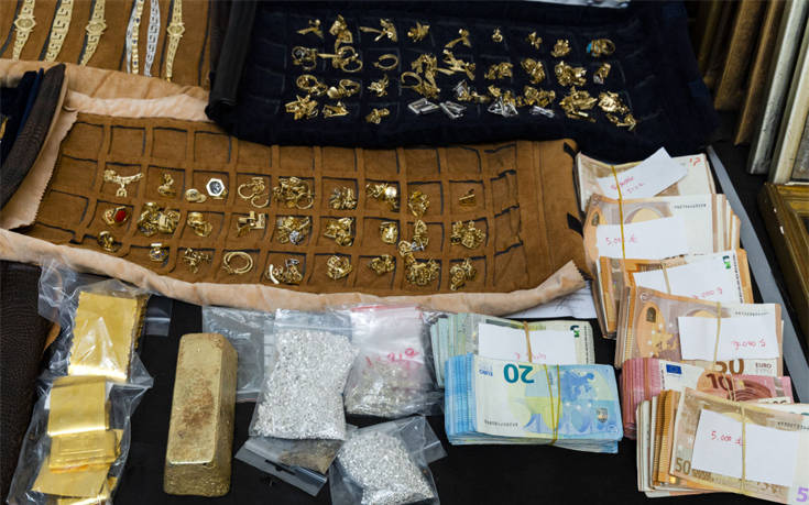 Ο ρόλος του αστυνομικού που υπηρετούσε σε θέση φύλαξης VIP στην υπόθεση λαθρεμπορίας χρυσού