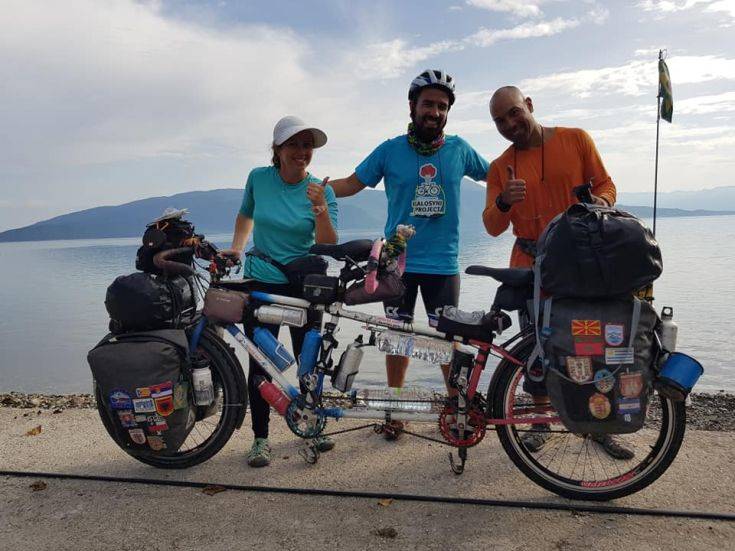 Από την Ουγγαρία στην Ελλάδα χωρίς χρήματα πάνω σε ένα ποδήλατο