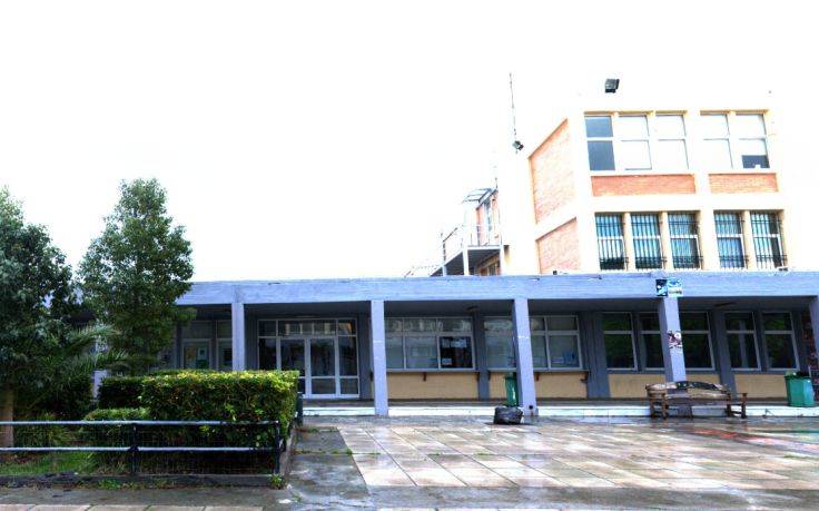 Μαθητές έκαψαν την αλβανική σημαία σε χώρο του ΤΕΙ Κρήτης