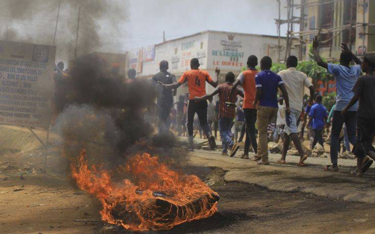 Οι κατηγορίες για νοθεία έφεραν βία στον Κονγκό