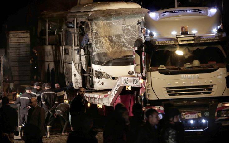 Αίγυπτος: Έκρηξη σε τουριστικό λεωφορείο