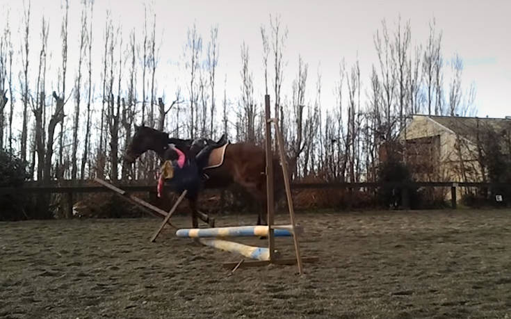 Τούμπες και ατυχίες γένους θηλυκού