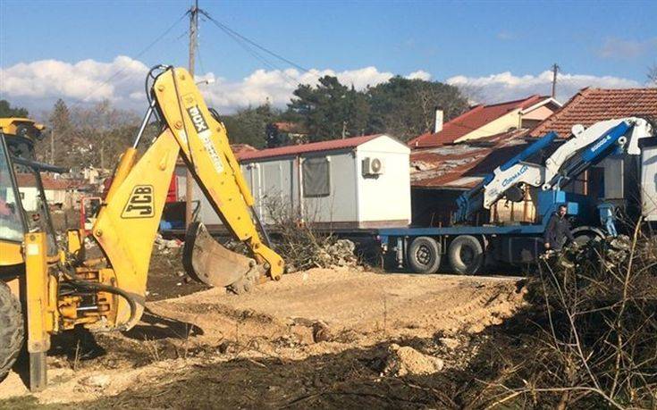 Κάηκε το σπίτι υπεραιωνόβιας αλλά οι συμπολίτες της δεν την άφησαν στη μοίρα της