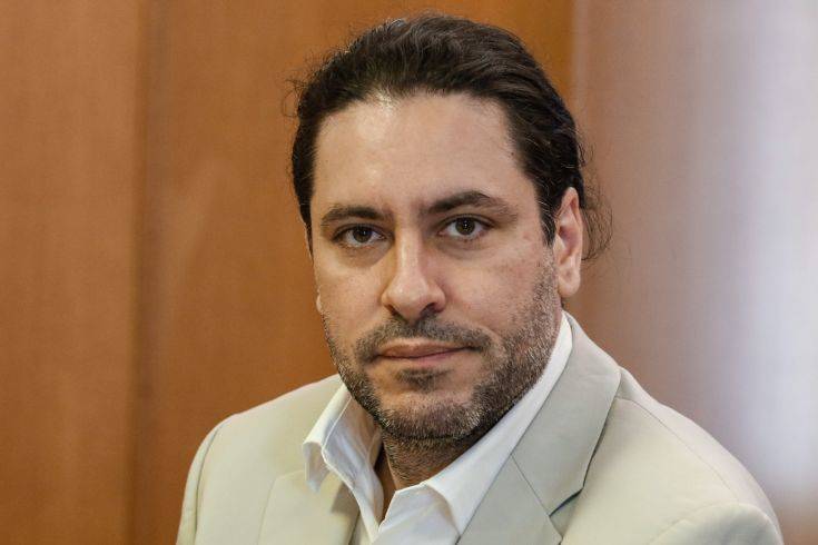 «Να θεσπιστεί ένα μόνιμο πλαίσιο ρυθμίσεων όλων των οφειλών και όλων των οφειλετών»