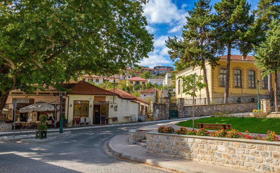 Μία πόλη με χαρακτήρα, έθιμα και παραδόσεις