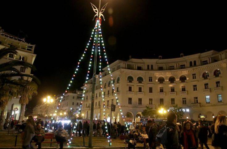 Πότε ξεκινά το εορταστικό ωράριο στα καταστήματα της Θεσσαλονίκης