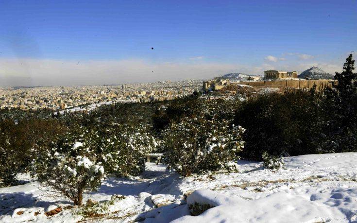 Αγριεύει περισσότερο ο καιρός, πιο δύσκολη μέρα για την Αττική η Δευτέρα