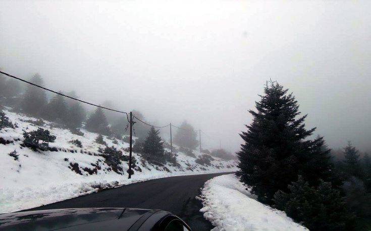 Προβλήματα στην περιφέρεια Πελοποννήσου λόγω χιονοπτώσεων και παγετού