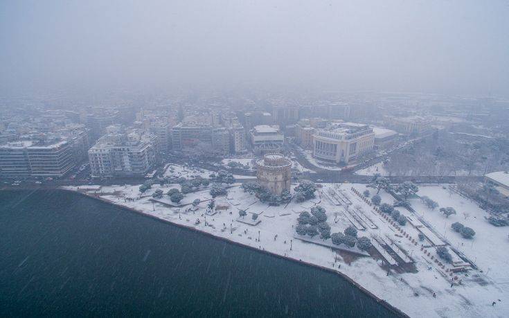 Πέπλο ομίχλης στη Θεσσαλονίκη