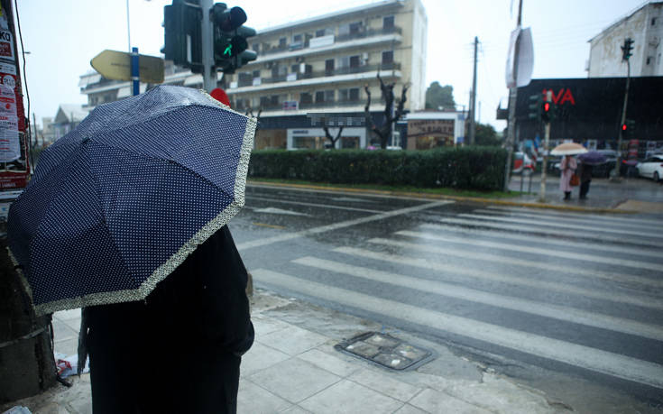 Πού διακόπηκε η κυκλοφορία λόγω των θυελλωδών ανέμων