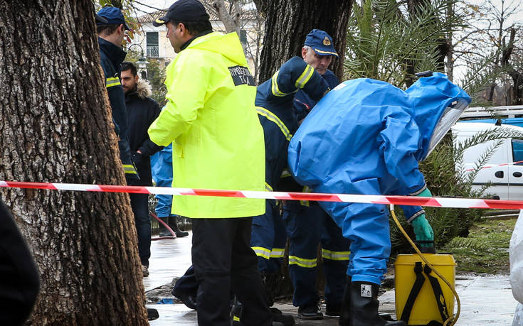 Ύποπτοι φάκελοι στα ΕΛΤΑ Πειραιά και Σπάρτης
