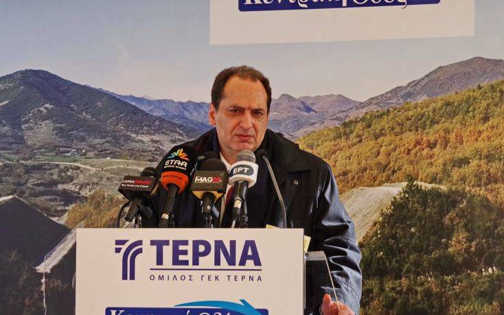 Το στοίχημα Σπίρτζη – Μπακογιάννη και τα τσίπουρα
