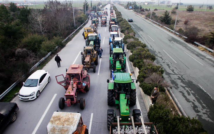 Πού στήθηκαν τα πρώτα αγροτικά μπλόκα του 2019