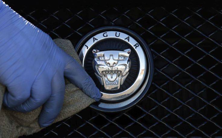 Η Jaguar Land Rover «κόβει» 2.000 θέσεις εργασίας παγκοσμίως