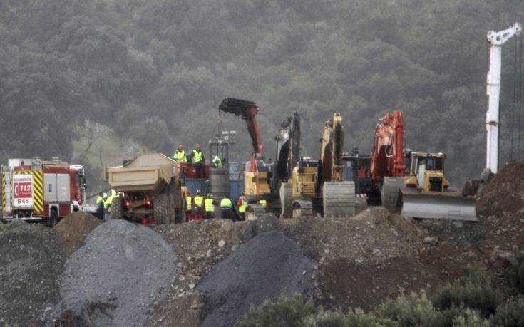 Στο δυσκολότερο στάδιο η επιχείρηση για τη διάσωση του 2χρονου Γιουλέν