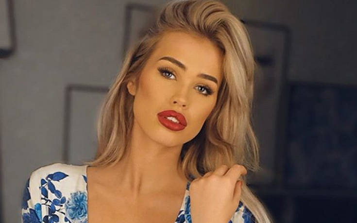 Την Isabella Jedler μπορείς και την κοιτάς μόνο στα μάτια