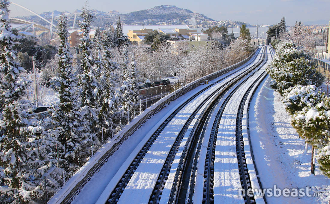 Όμορφες εικόνες από την χιονισμένη Αττική