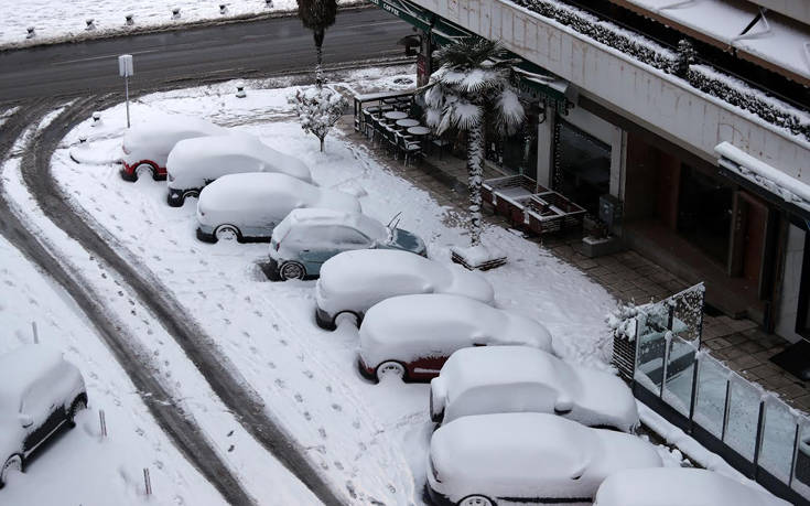 Ολικός παγετός και θερμοκρασίες κάτω από το μηδέν στα Τρίκαλα