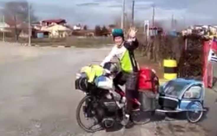 Ο ποδηλάτης των τεσσάρων ηπείρων έκανε στάση στην Καρδίτσα