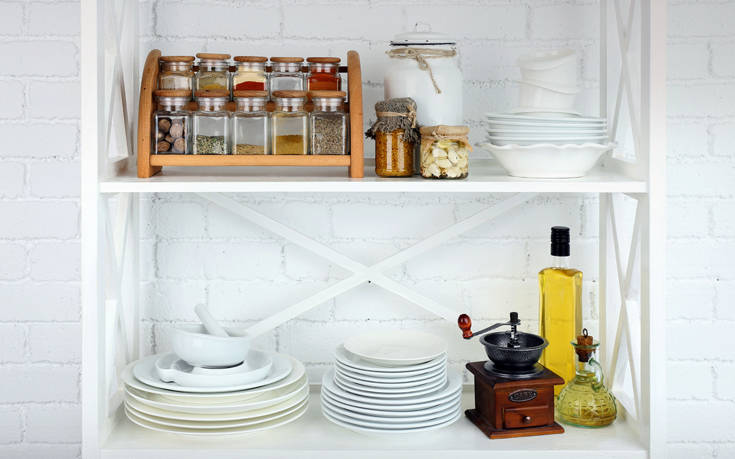 Τα 5 υλικά που πρέπει απαραιτήτως να υπάρχουν σε κάθε κουζίνα