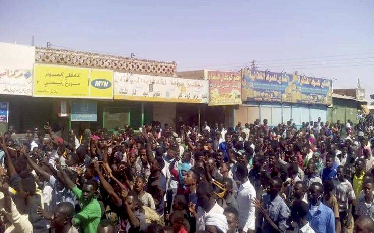 Απαγόρευσε κάθε δημόσια συγκέντρωση ο πρόεδρος του Σουδάν