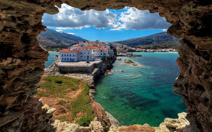 Εκτενές αφιέρωμα του Conde Nast Traveller σε ελληνικό νησί