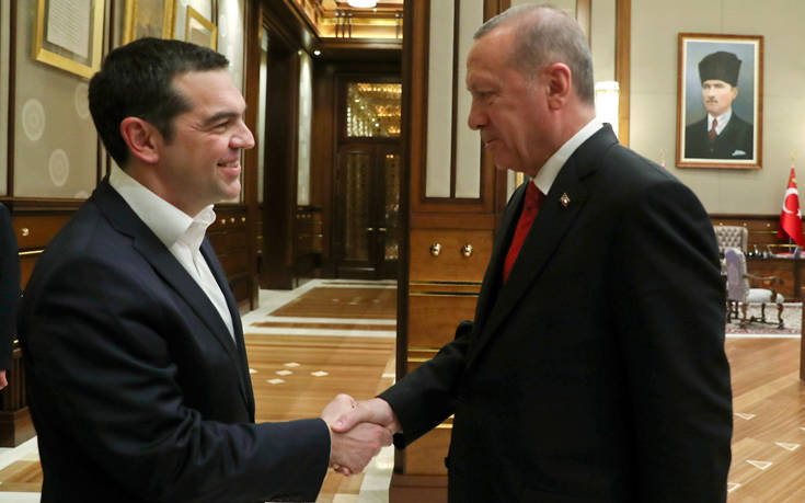 «Προδότες» αποκαλεί τους εθνικιστές της Τουρκίας γνωστός αρθρογράφος