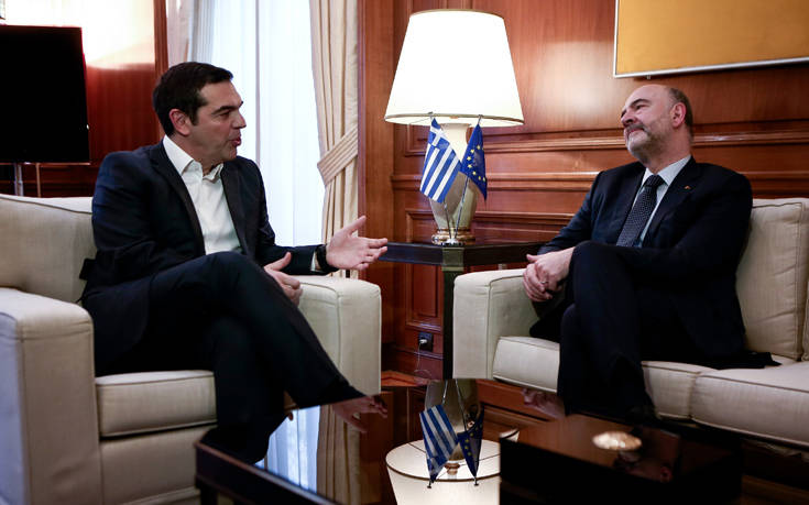 Σε εξέλιξη η συνάντηση Τσίπρα – Μοσκοβισί στο Μαξίμου
