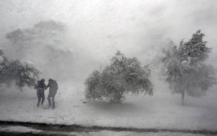 Καιρός &#8211; Έκτακτο δελτίο: Στον πάγο η χώρα &#8211; Βροχές, χιόνια και τσουχτερό κρύο μέχρι την Τετάρτη