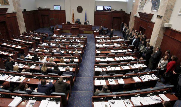 Διεργασίες στα κόμματα των Σκοπίων για τις προεδρικές εκλογές