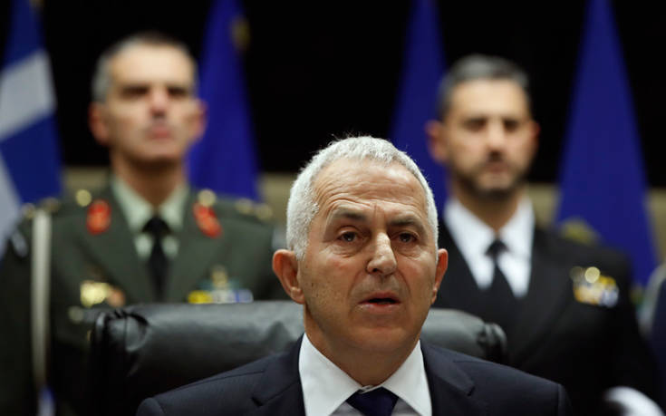 Στο «μυαλό» του πρωθυπουργού: Γιατί επέλεξε τον ναύαρχο Αποστολάκη για το νέο υπουργείο Πολιτικής Προστασίας