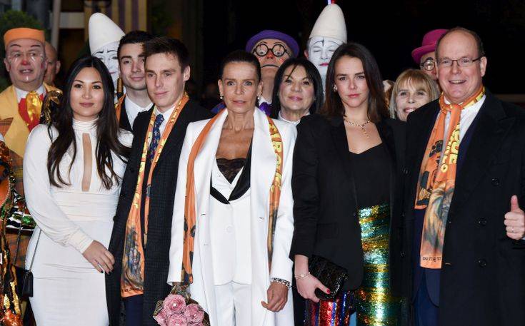 Παράσταση σε τσίρκο της Ρωσίας θα παρακολουθήσει η πριγκίπισσα Στέφανι του Μονακό