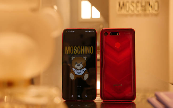 Honor & Moschino, τεχνολογία HONOR με Μοschino Design