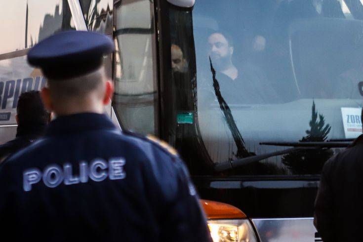 Καταγγελία του Ολυμπιακού για επίθεση στο πούλμαν της ομάδας