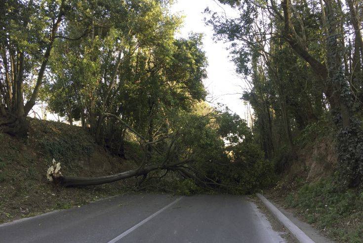 Τέσσερις οι νεκροί από την κακοκαιρία στην Ιταλία