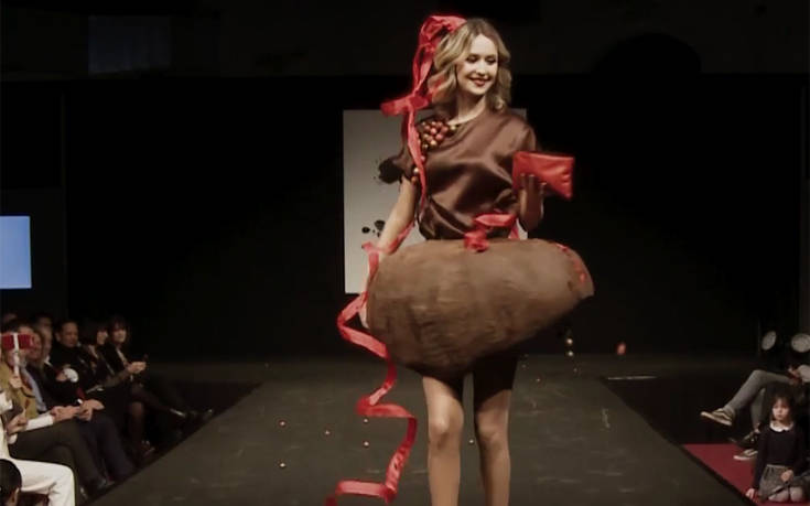 Η λαχταριστή επίδειξη μόδας στο βελγικό Salon du Chocolat