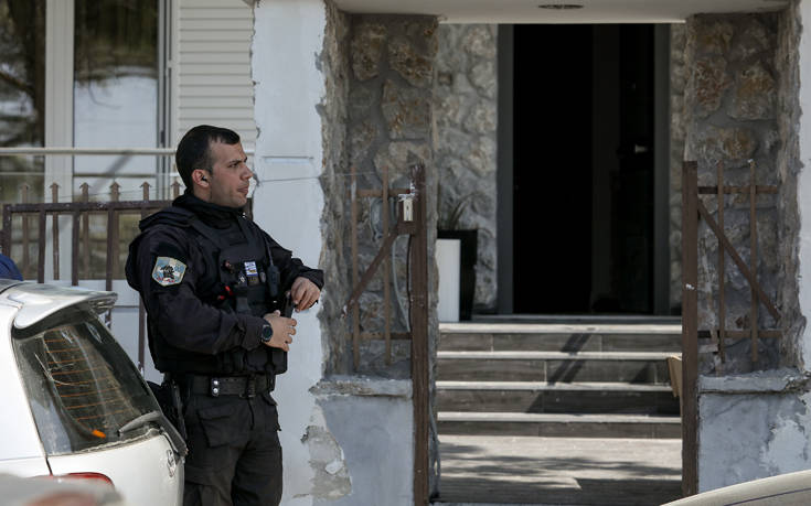 Διάρρηξη στο σπίτι του αντιπτέραρχου στο Ελληνικό μετά την αυτοκτονία του