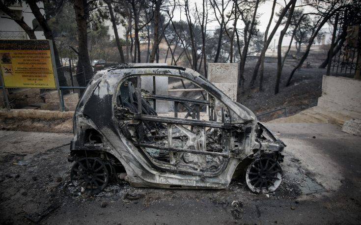 Σοκαριστικοί διάλογοι της Πυροσβεστικής στο Μάτι: «Ο παππούς θα πεθάνει εκεί μέσα, μ&#8230;»