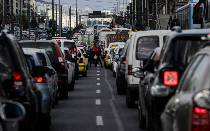 Κομφούζιο στο Φαληρικό Δέλτα, μεγάλο μποτιλιάρισμα στη Συγγρού