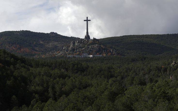 Στις 10 Ιουνίου θα εκταφεί το λείψανο του Φράνκο