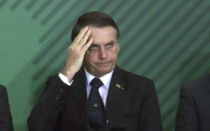 Οι Βραζιλιάνοι γυρνούν την πλάτη στον Μπολσονάρου