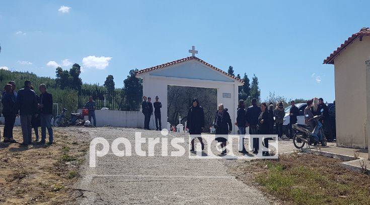 Σπαρακτικό το τελευταίο αντίο στην 22χρονη που βρέθηκε νεκρή στο Αιγάλεω