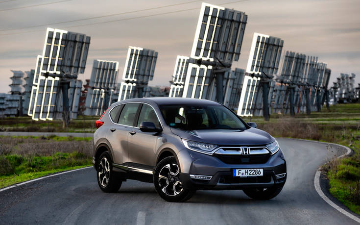 Κλέβει την παράσταση το Honda CR-V Hybrid