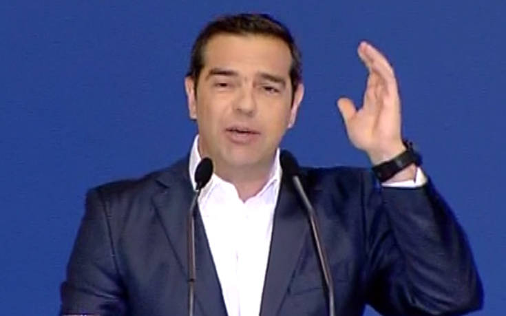 Τσίπρας: Δίνουμε μάχη καρδιάς απέναντι σε ένα συντηρητικό κατεστημένο